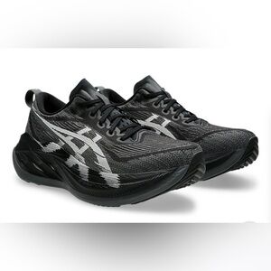 ASICS  Men’s SuperBlast 2 NEW